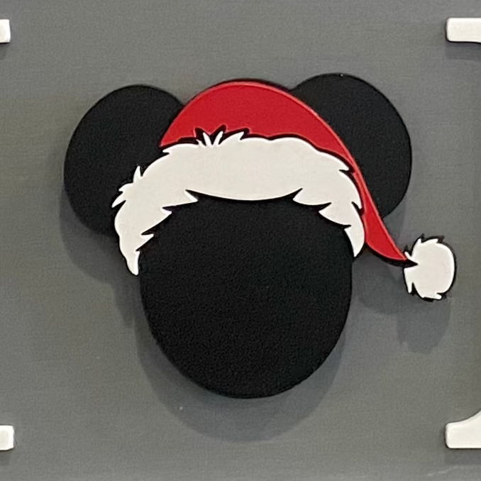 Santa Mickey Insert For ROUND Welcome Sign